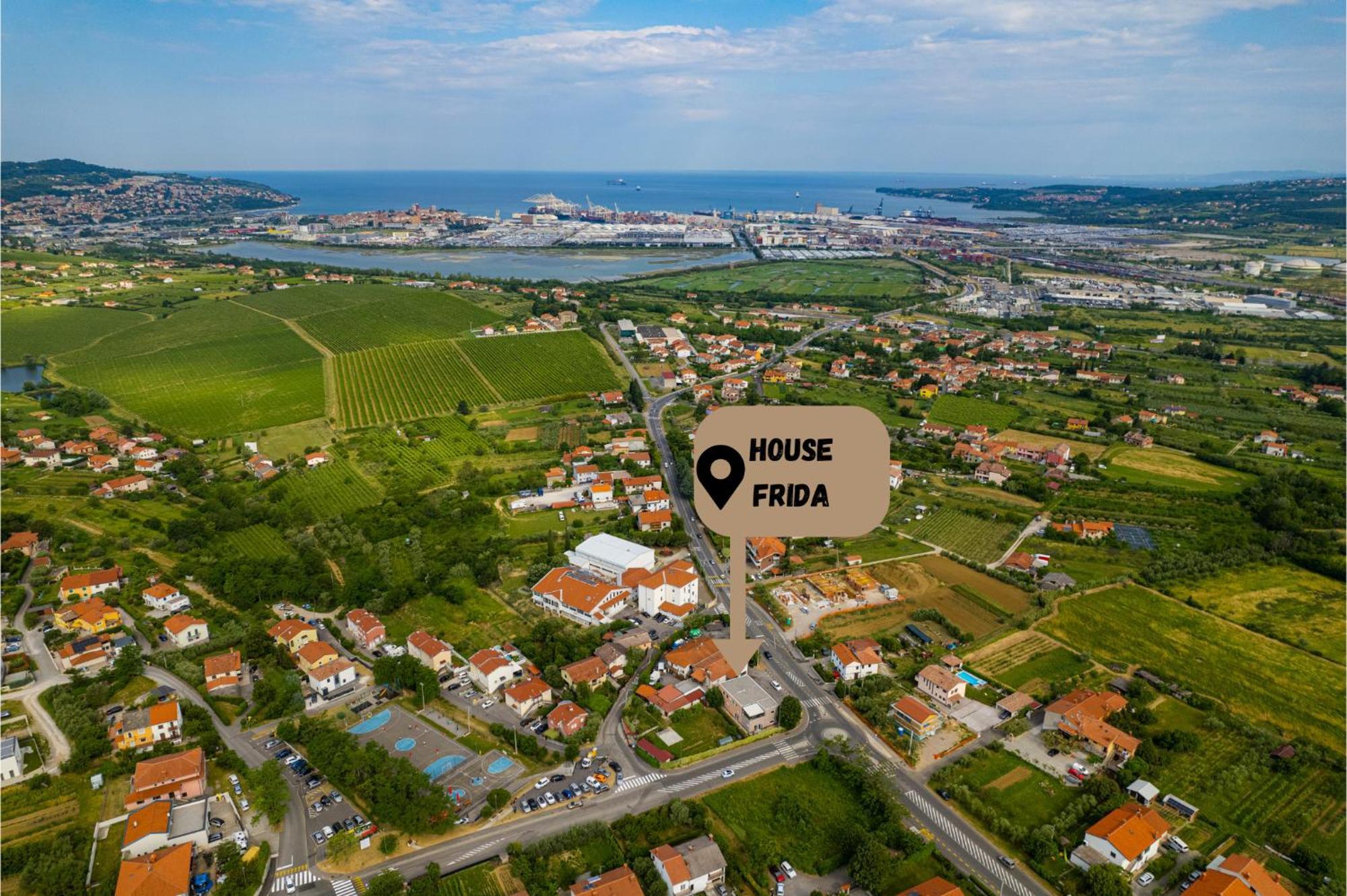House Frida Apartment Koper Luaran gambar